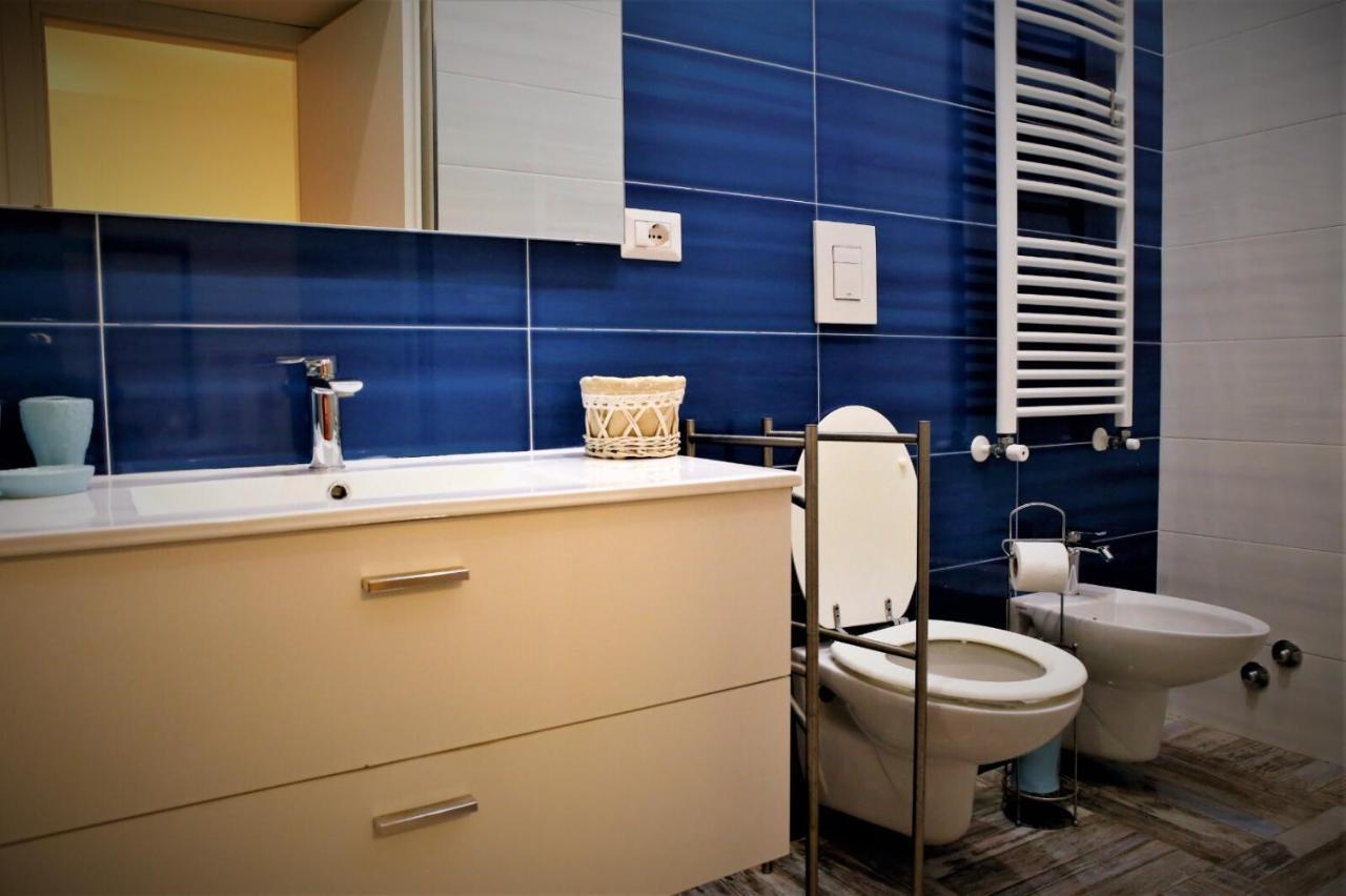 61 Piazza Cavour Hotel Naples Exterior photo