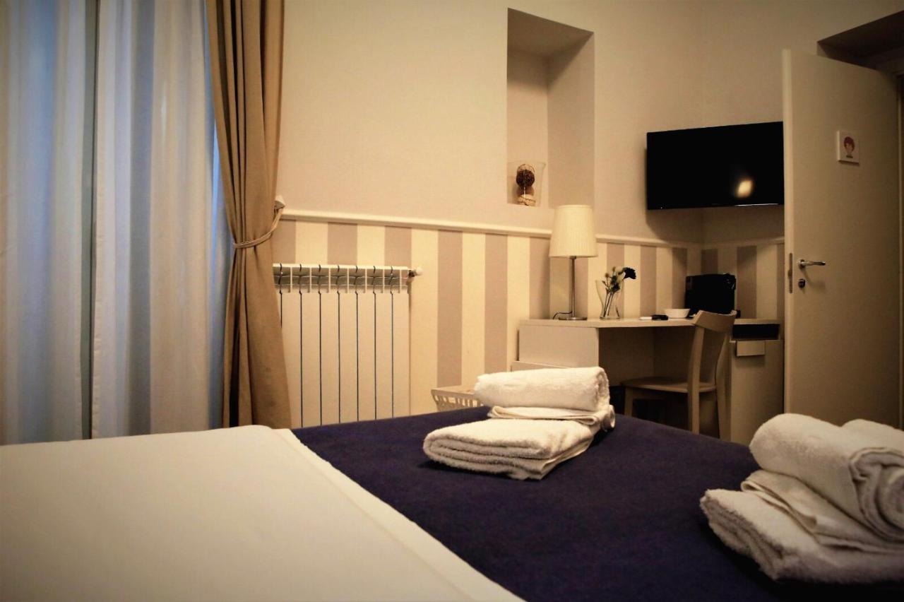 61 Piazza Cavour Hotel Naples Exterior photo